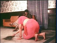ChiliMovies presents: Mallu maid cleavage show