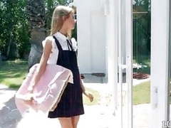 ChiliMovies presents: Young girls selling cookies