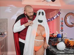 ChiliMovies presents: Hardcore ffm threesome with stunning emma hix & lasirena69