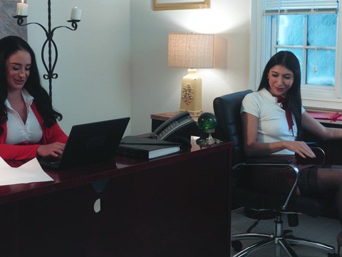 ChiliMovies presents: Big butt boss spreads legs to ride her coworker on the bed