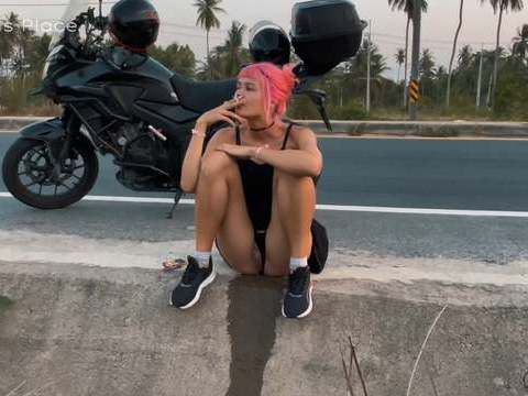 ChiliMovies presents: Motorbike girlfriend peeing on the roadside